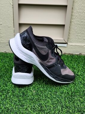 Jordan Air Jordan Air Zoom 85 Runner  Low Top Lace Up Black CI0055-001 MEN'S